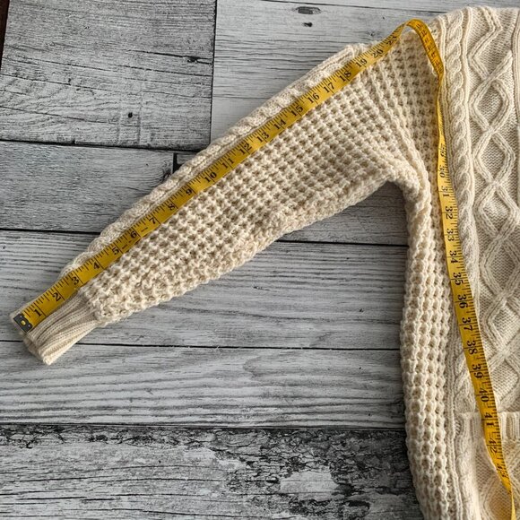 Vintage V-Neck Button Front Chunky Knit Fisherman Cardigan Sweater - Picture 12 of 13